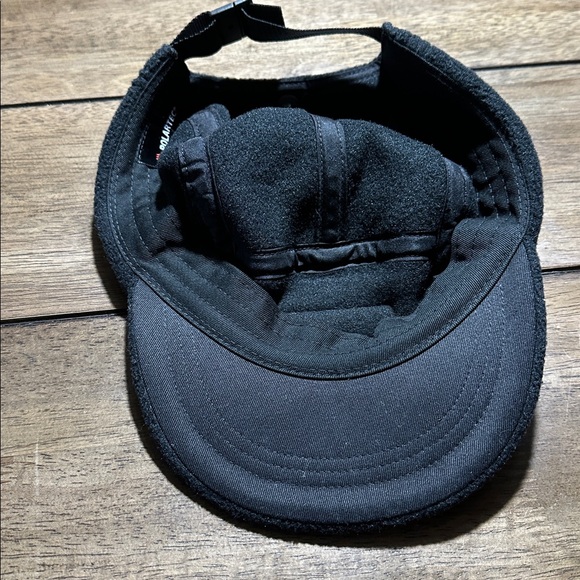 Supreme Classic Black Wool Cap - Picture 4 of 4